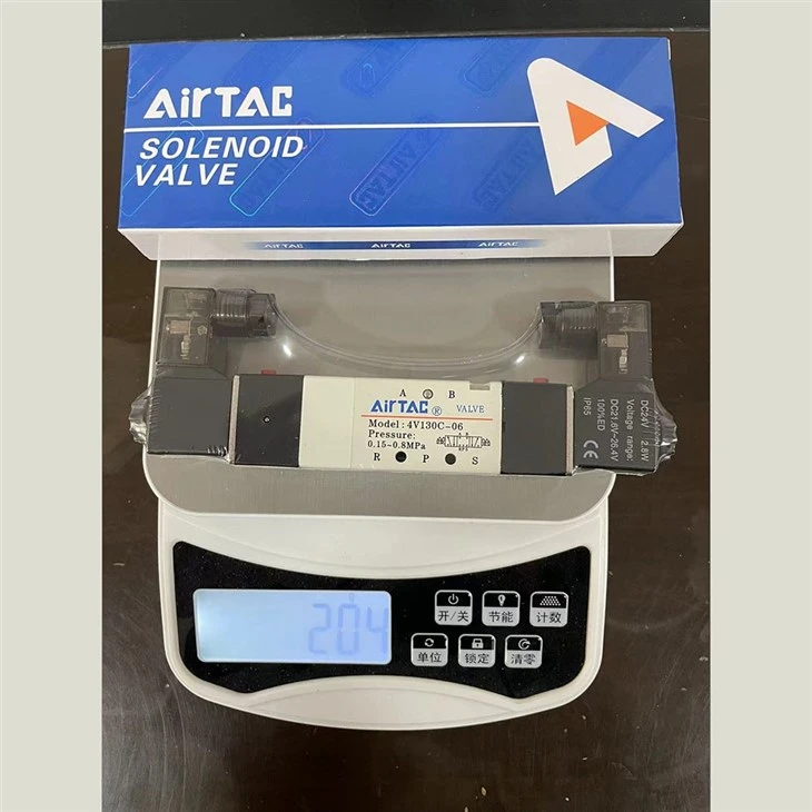 AIRTAC 4V130C-06 DC24V (2)